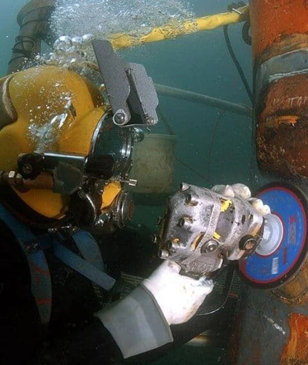 Repair and maintenance of the underwater part of the vessel